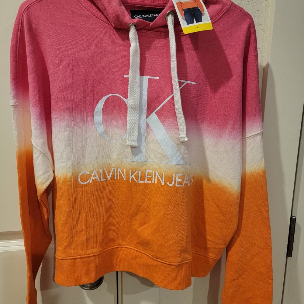 Calvin Klein Dip Dye Cropped Hoodie  "New with Tags" Sz Small Nice!!!!